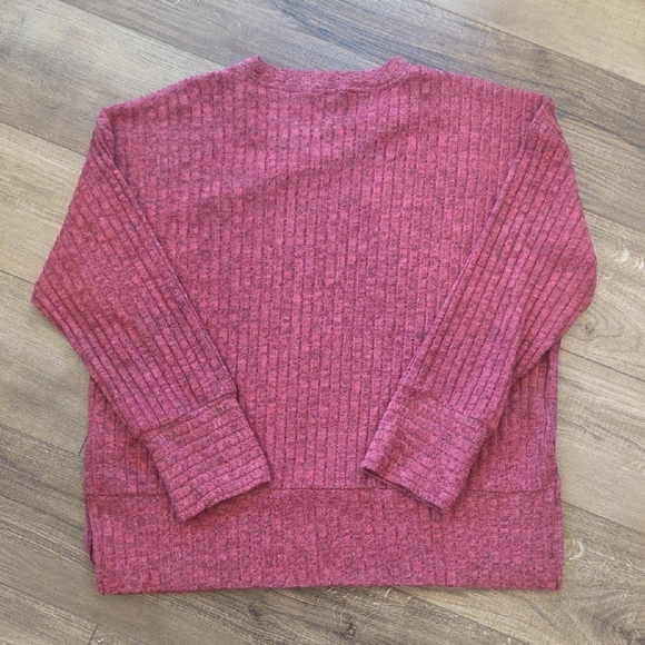 Cozy Ribbed Knit Sweater - Berry - Picture 6 of 6